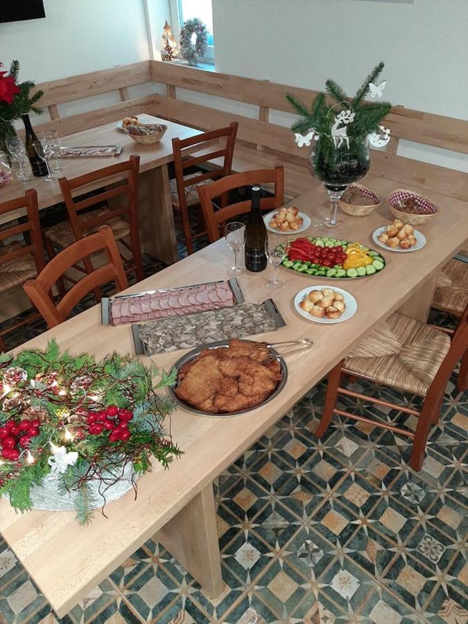 Penzion U Svatosa Мутенице Экстерьер фото